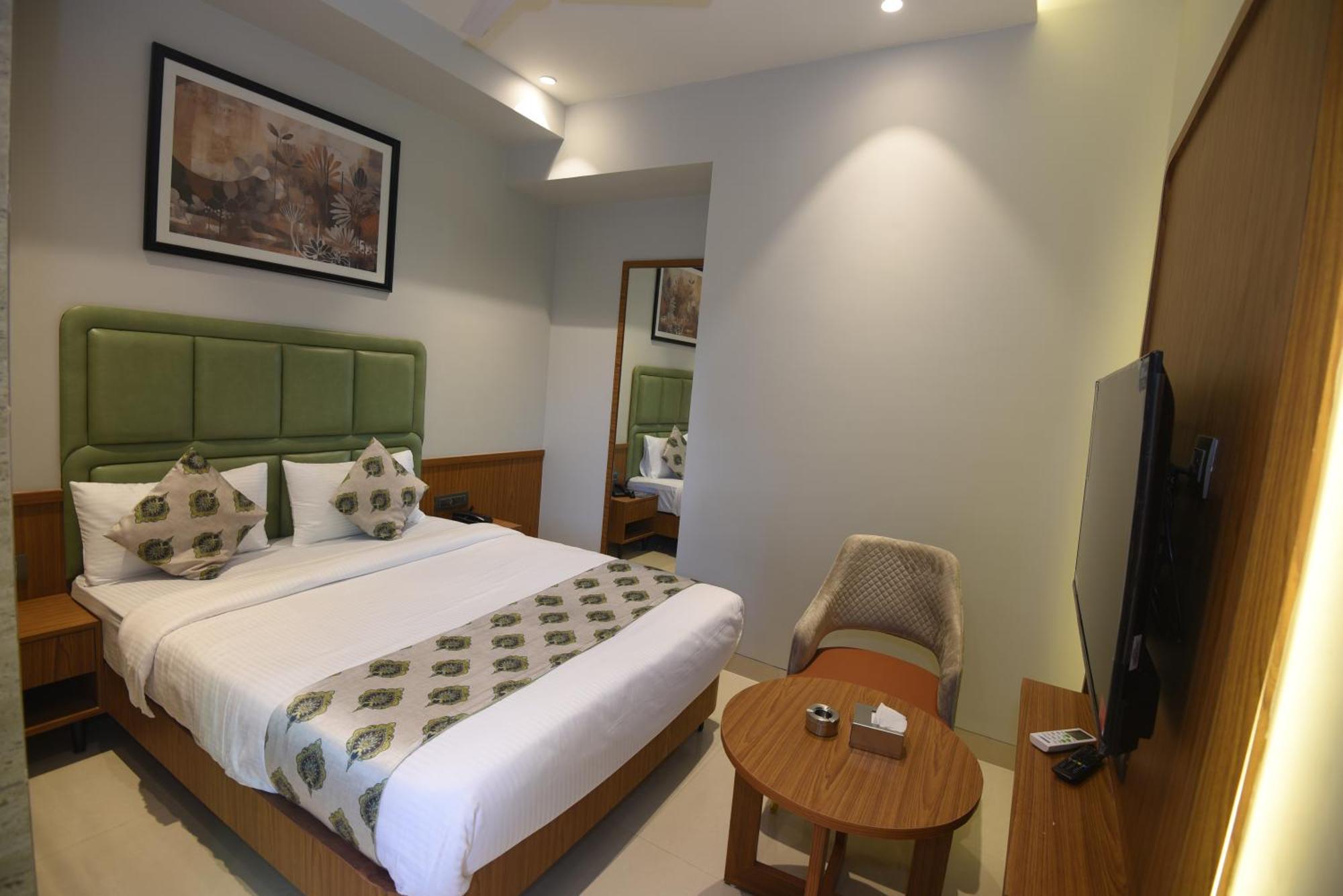 Vishnu Krupa Executive Rooms Virar Екстер'єр фото